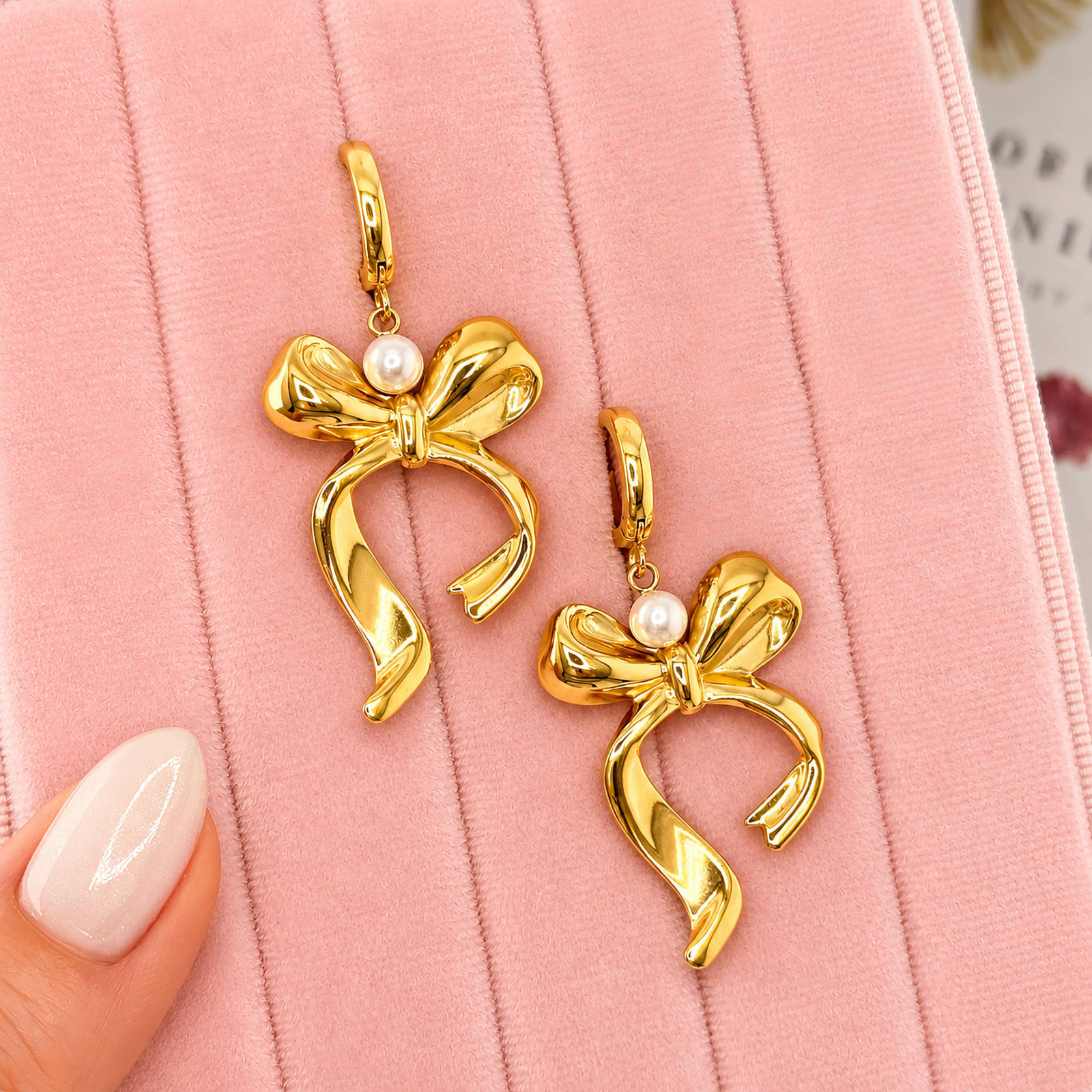 Bow Earrings #902