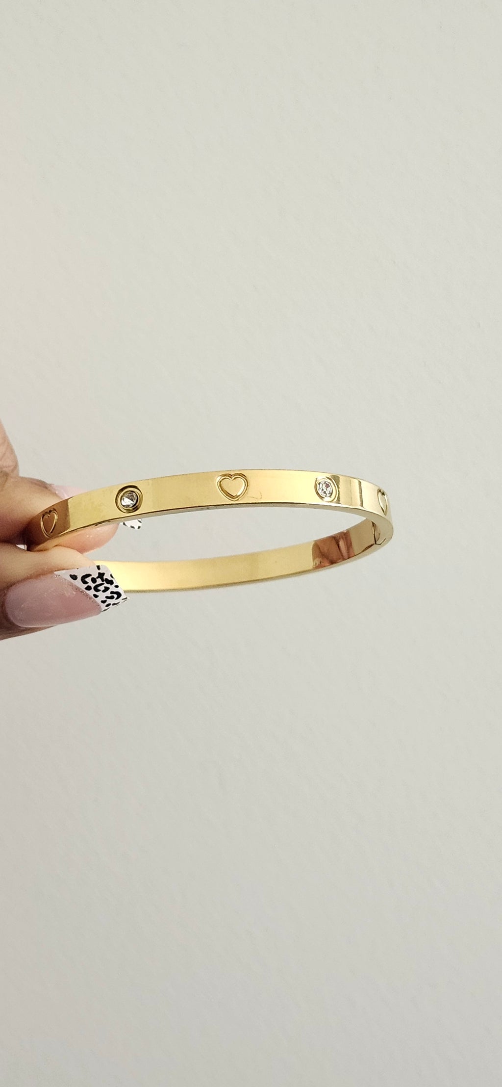 Diamond and Heart Design Bracelet